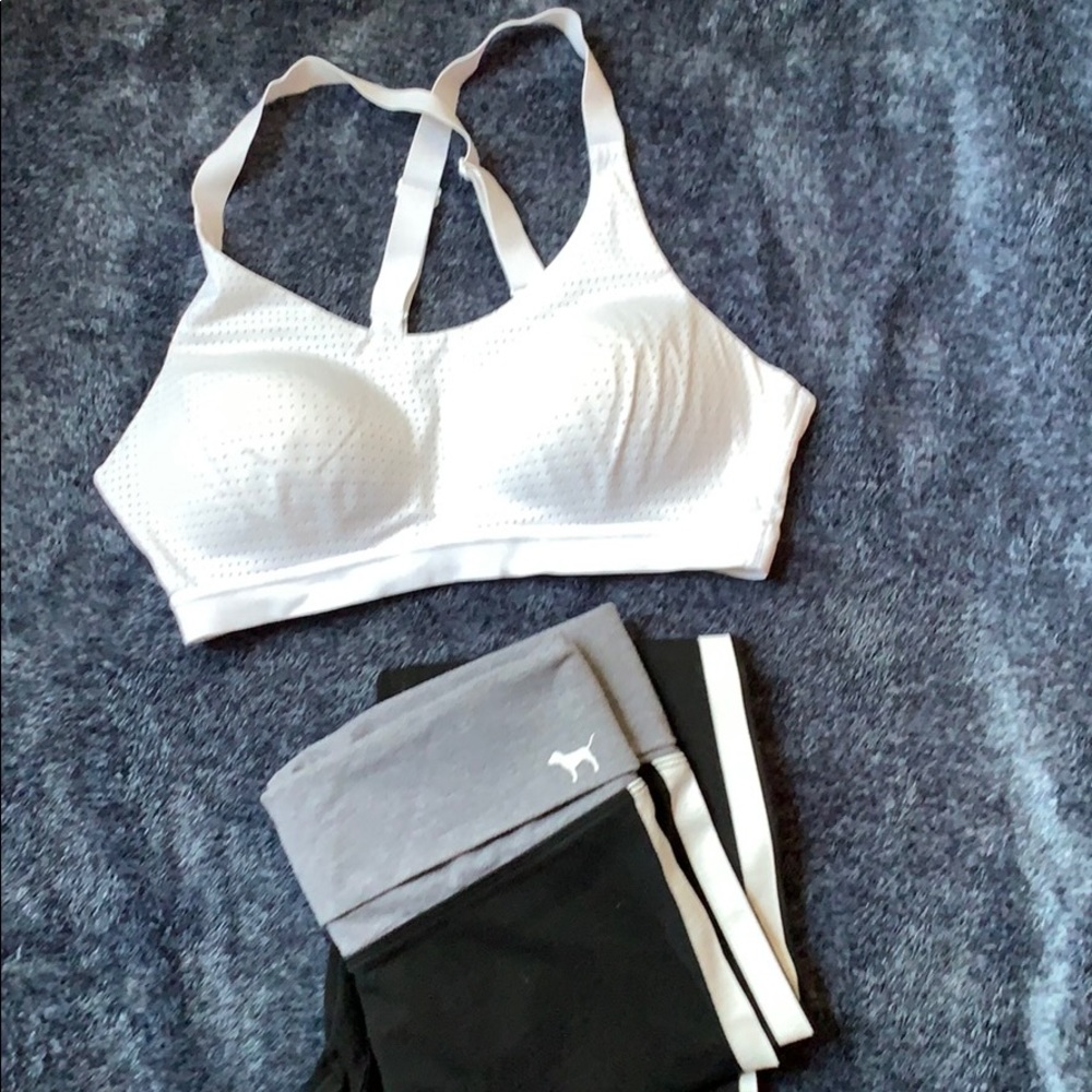 Sport bra and yoga pant